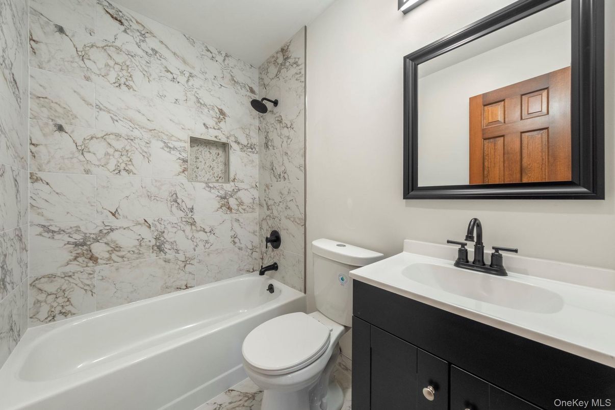 Bathroom, Interior, Marble, Marble Walls