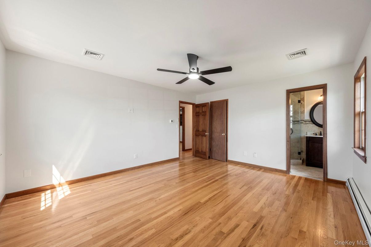 Bathroom, Empty room, Interior, Wood Texture Flooring