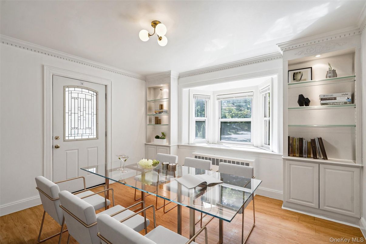 Dining room, Interior, Wood Texture Flooring