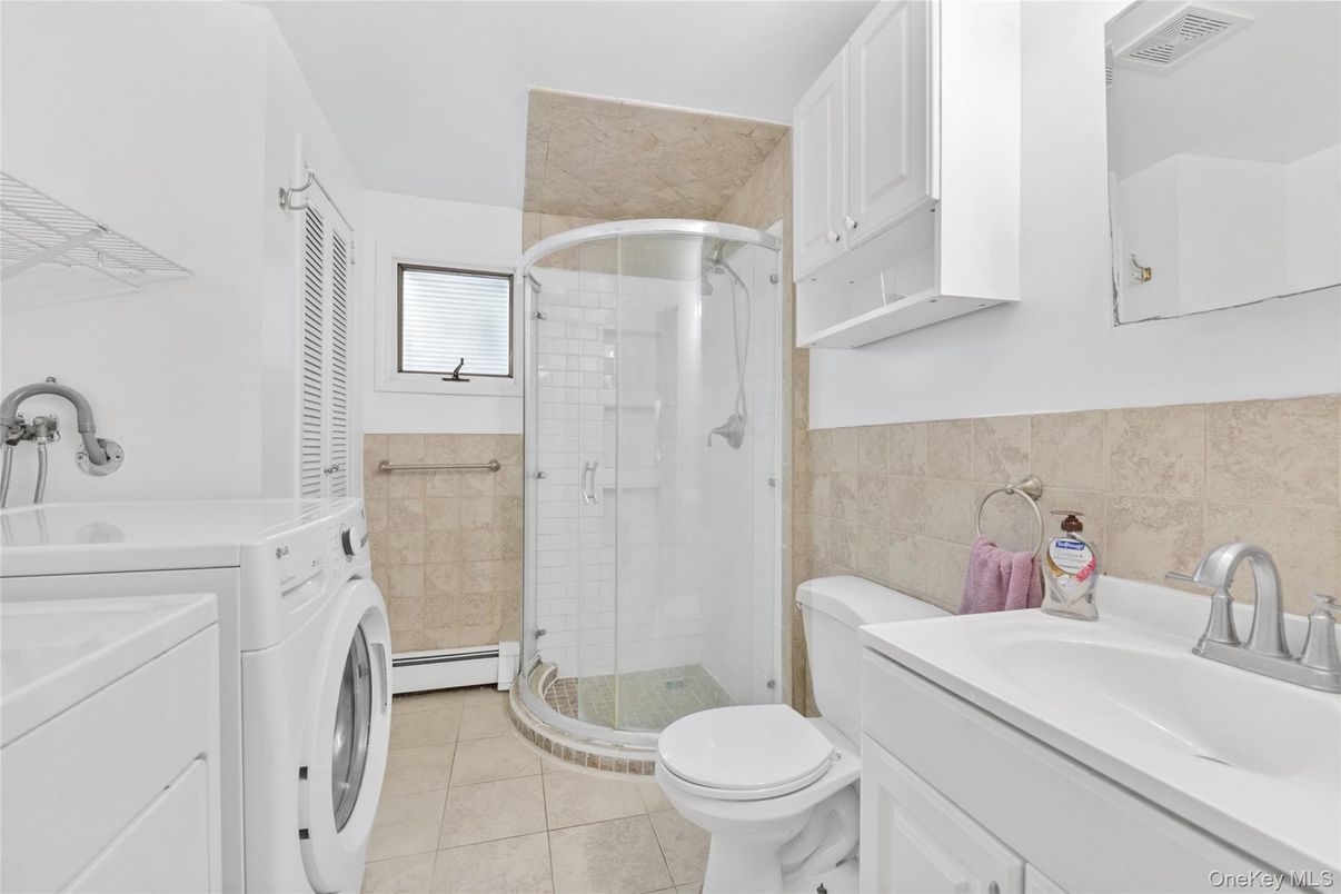 Bathroom, Glass Shower, Interior, Washer