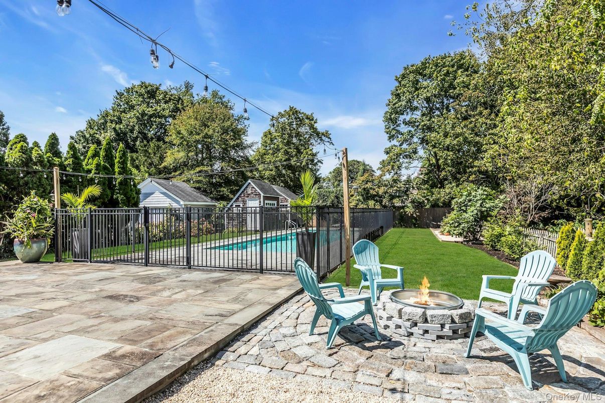 Backyard, Exterior, Pool