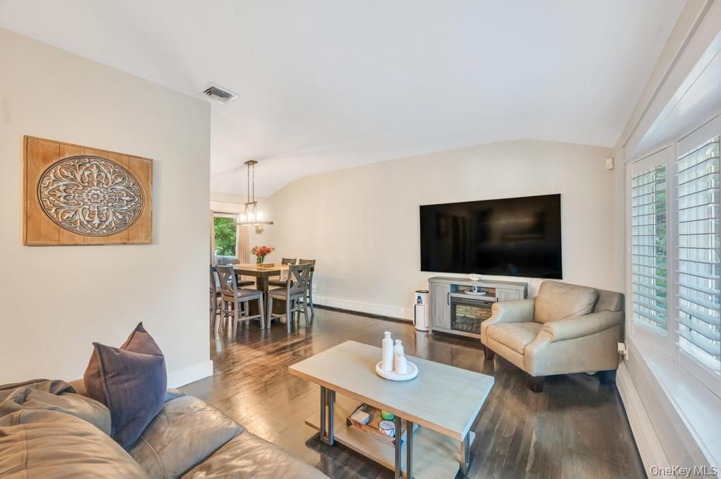 Dining room, Interior, Living room, Pendant Lights, Wood Texture Flooring