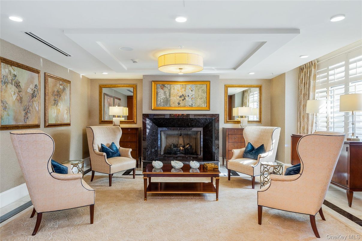 Fireplace, Interior, Living room, Recessed Lighting