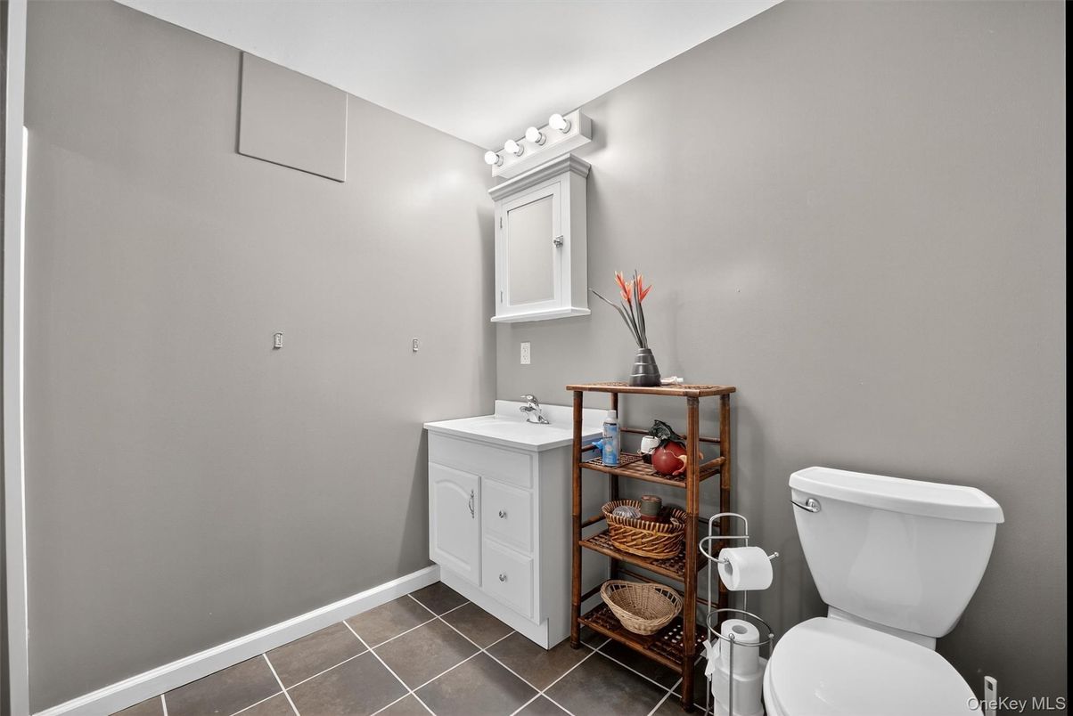 Bathroom, Interior