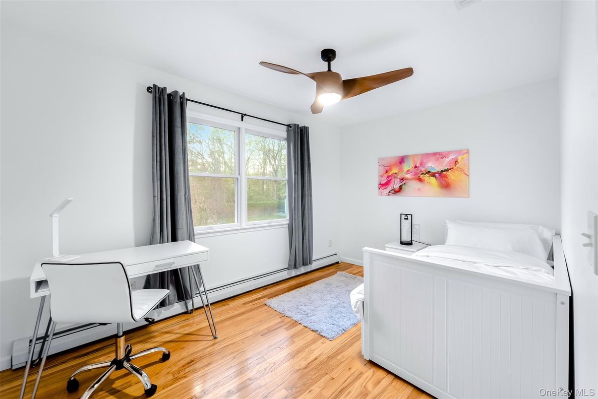 Bedroom, Home Office, Interior, Wood Texture Flooring