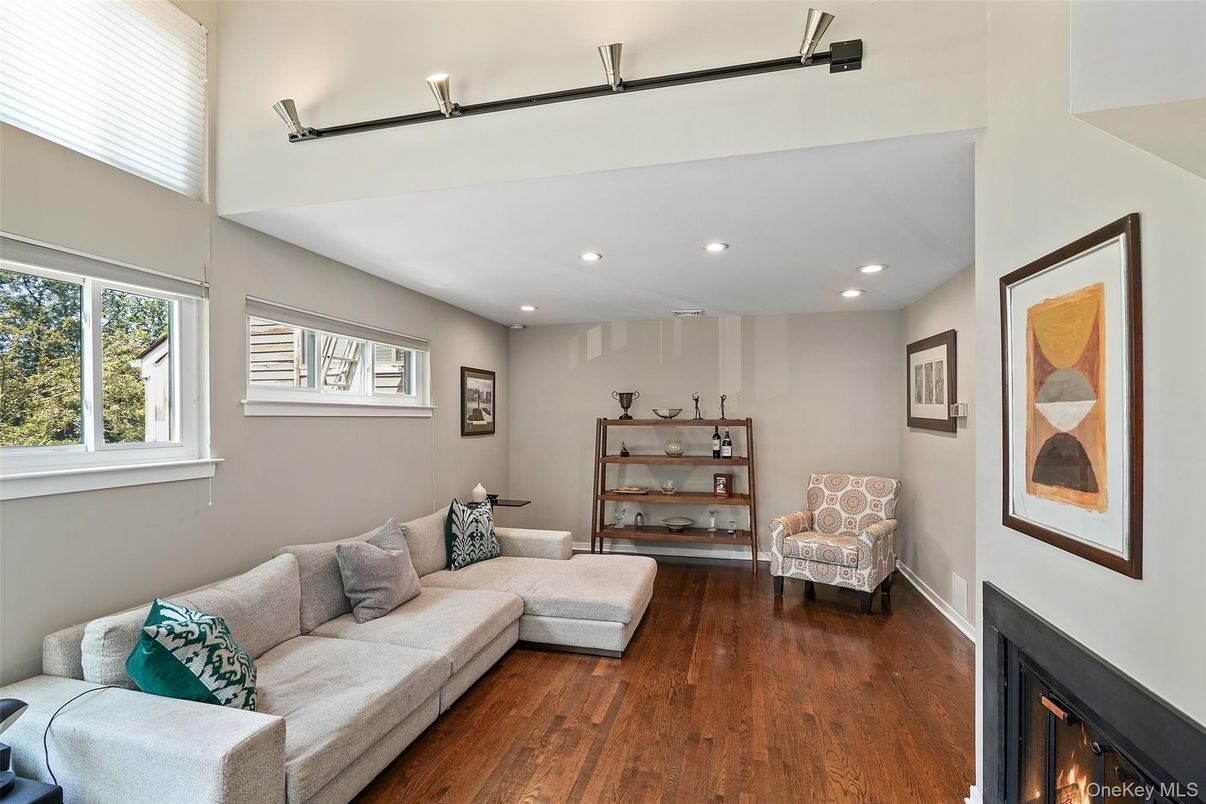 Fireplace, Interior, Living room, Recessed Lighting, Wood Texture Flooring