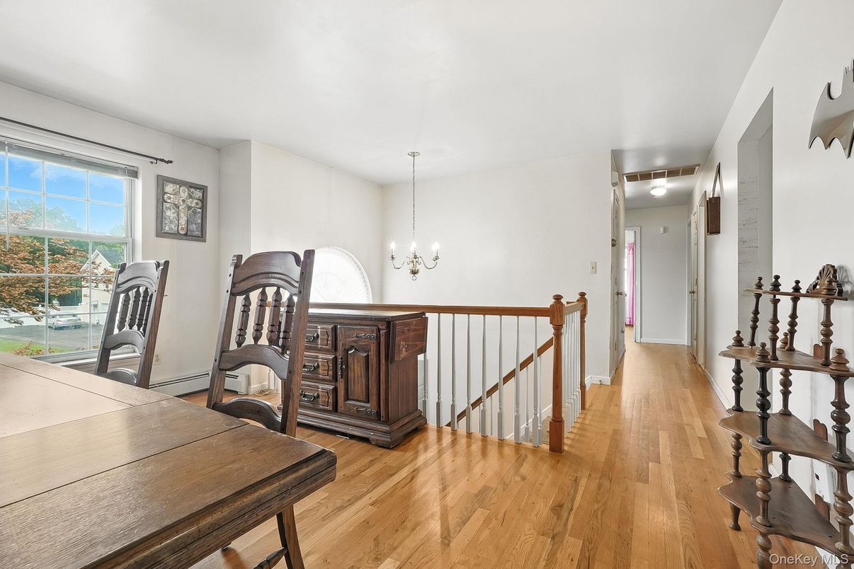 Chandelier, Interior, Wood Texture Flooring