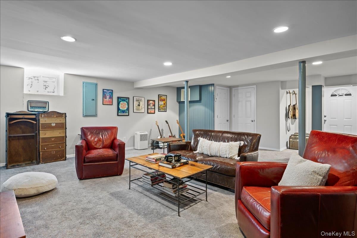 Interior, Living room, Recessed Lighting