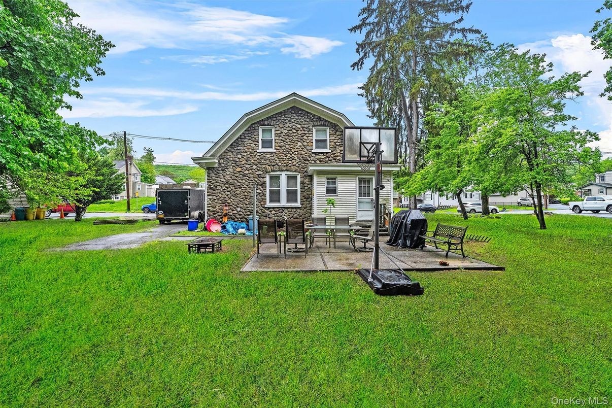Backyard, Exterior, Playground