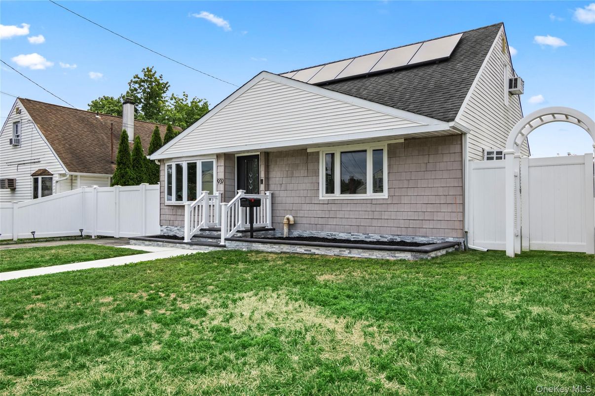 Backyard, Exterior, Solar Panels