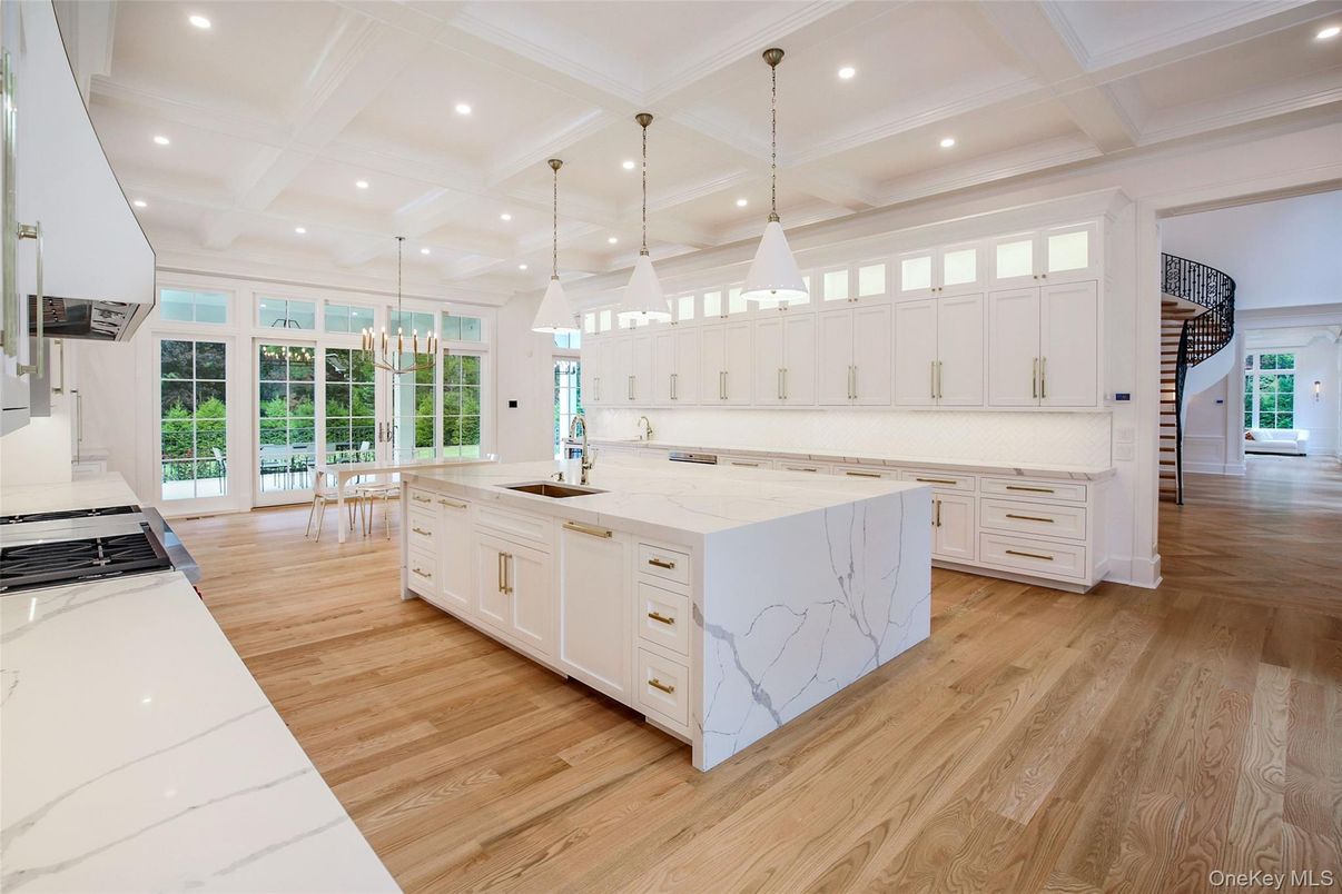 Interior, Kitchen, Pendant Lights, Recessed Lighting, Wood Texture Flooring