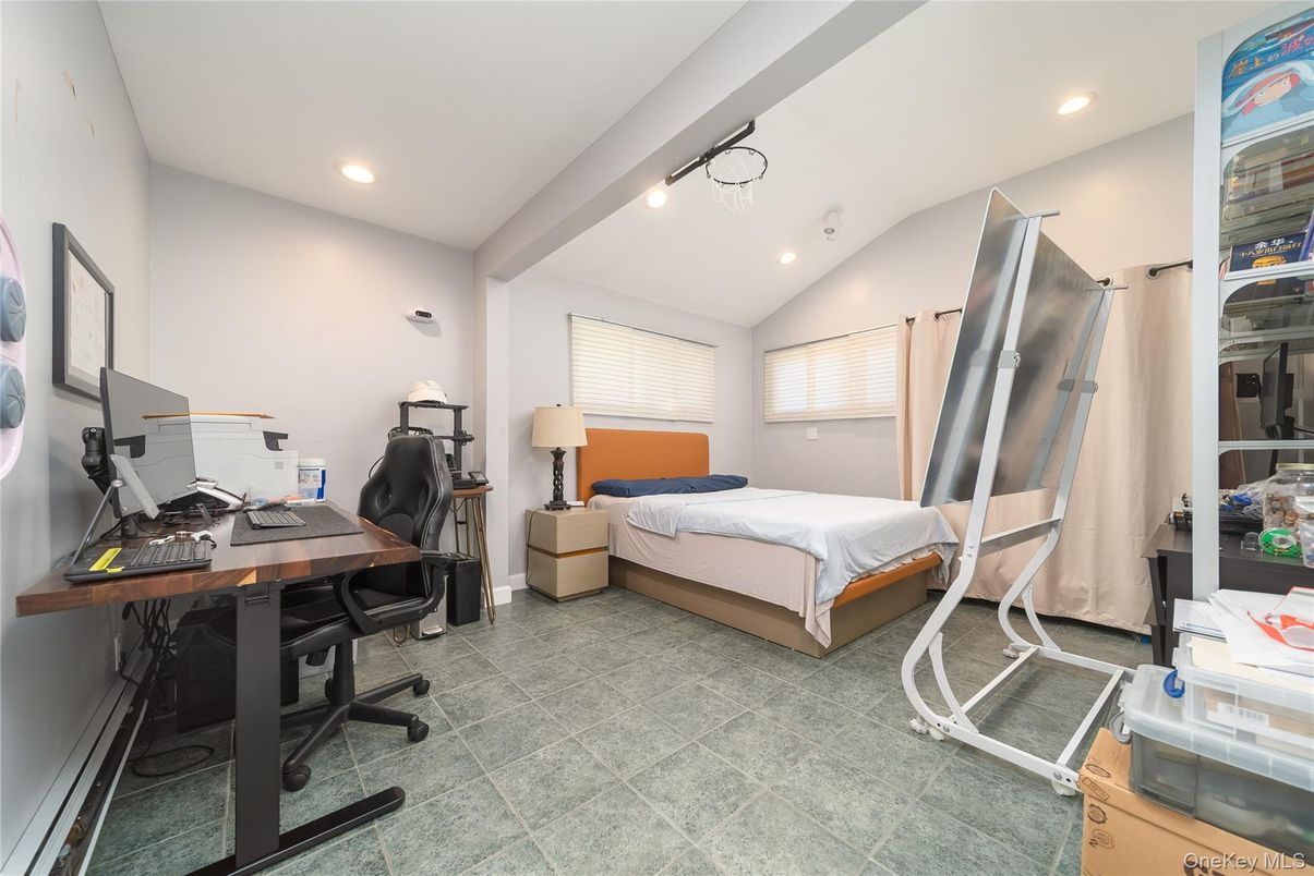 Bedroom, Home Office, Interior, Recessed Lighting