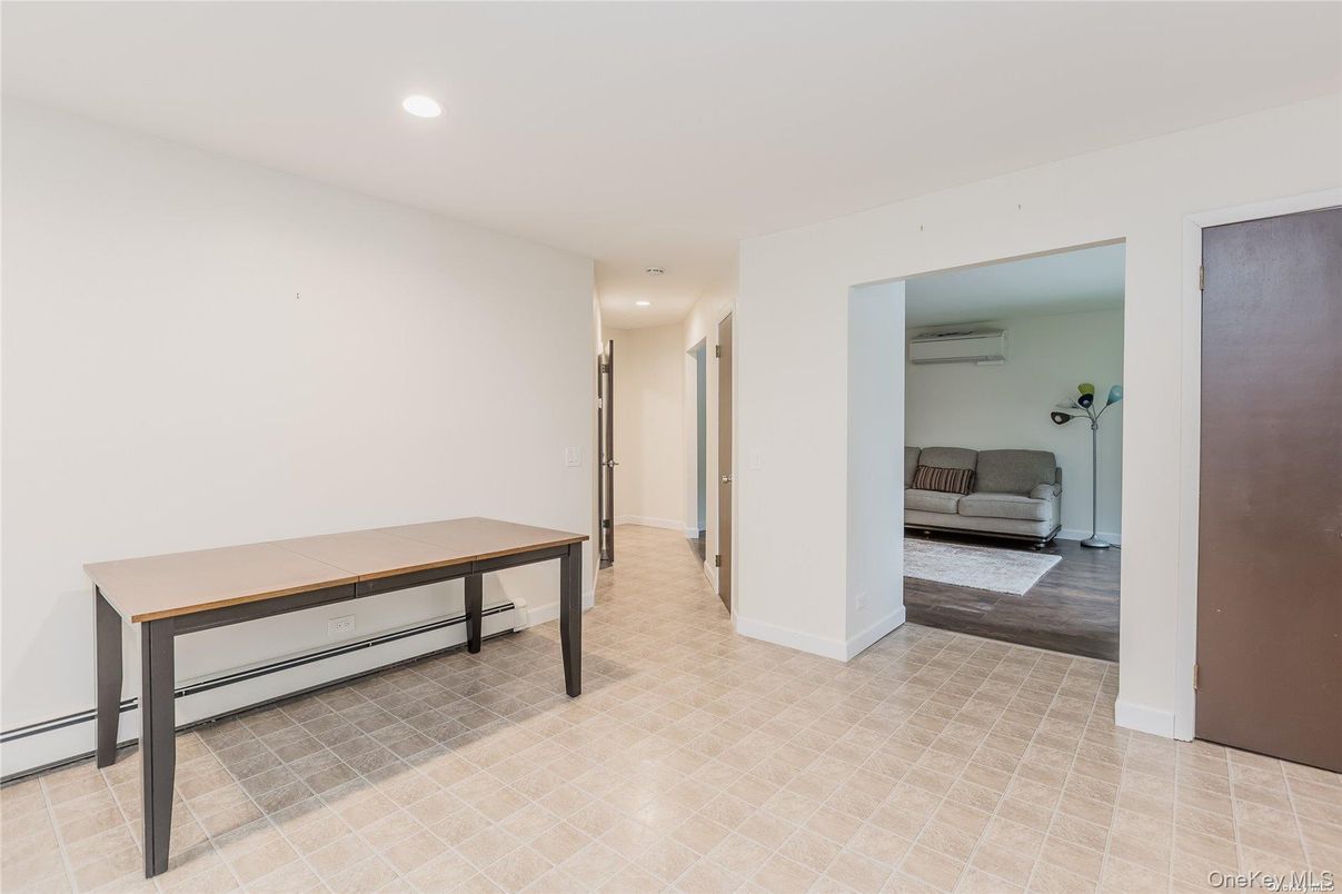 Interior, Recessed Lighting