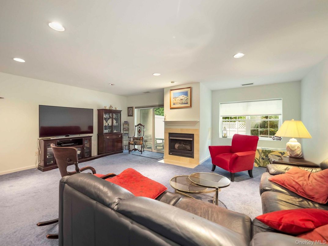 Fireplace, Interior, Living room, Recessed Lighting