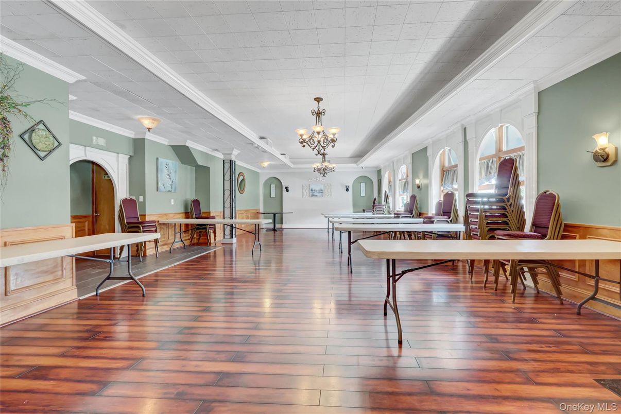 DE Listing image placeholder