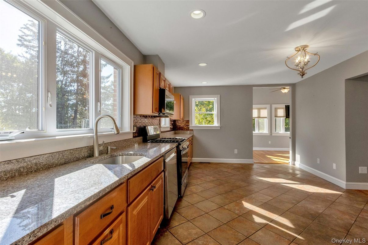 Interior, Kitchen, Recessed Lighting