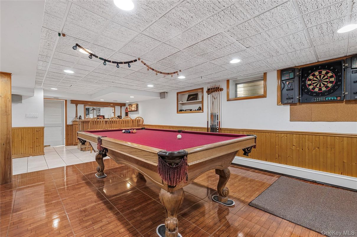 Billiard Table, Game Room, Interior, Recessed Lighting, Wood Texture Flooring