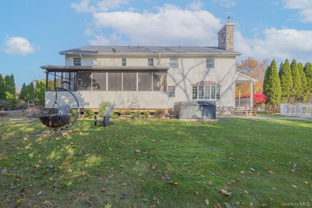 Backyard, Exterior, Hot Tub