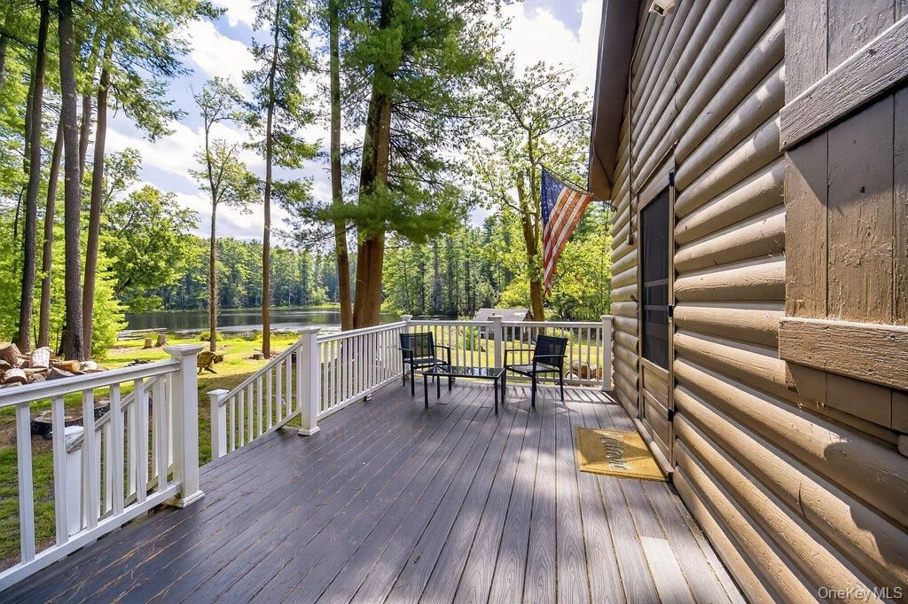 Exterior, Wood Texture Flooring
