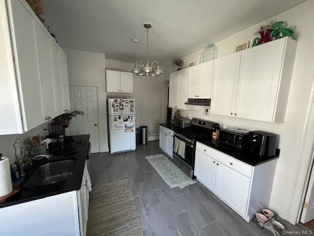 Chandelier, Interior, Kitchen, Pendant Lights, Wood Texture Flooring