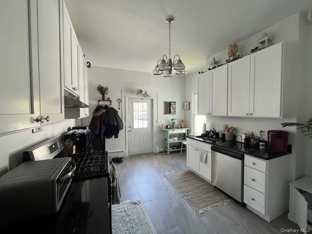 Chandelier, Interior, Kitchen, Wood Texture Flooring