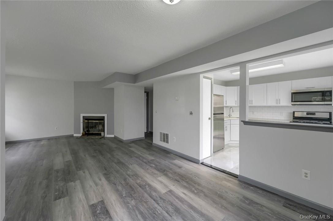 Empty room, Interior, Kitchen, Wood Texture Flooring