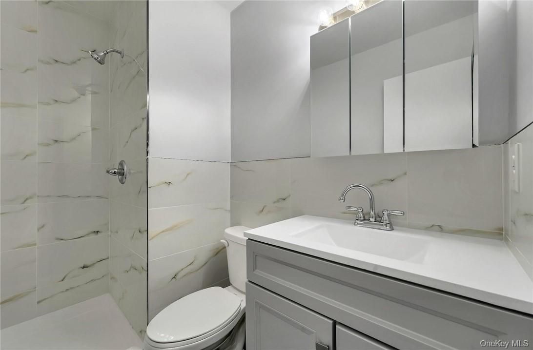 Bathroom, Interior, Marble Walls