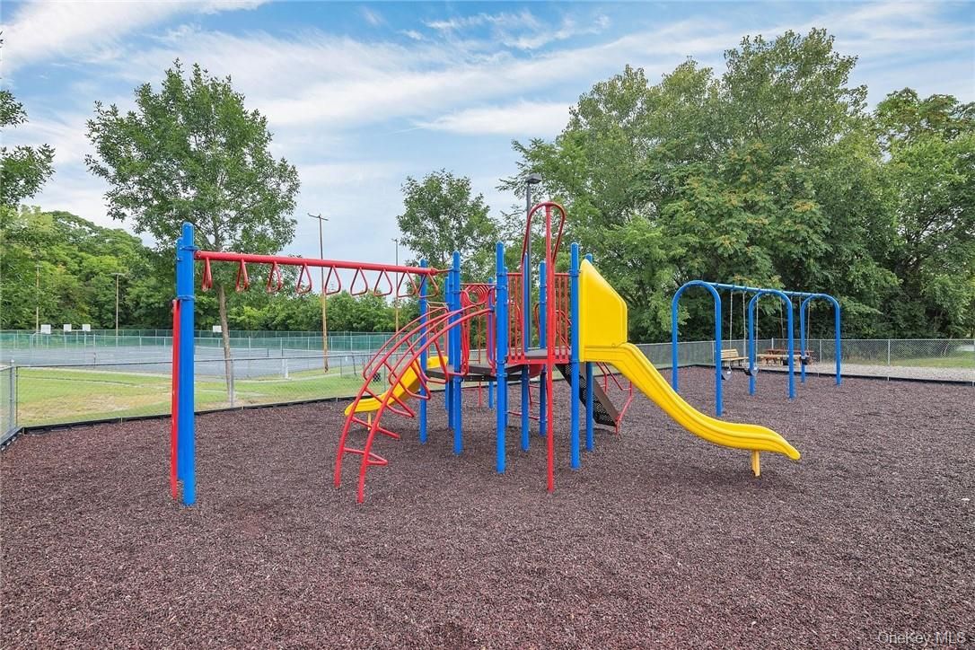 Backyard, Exterior, Playground
