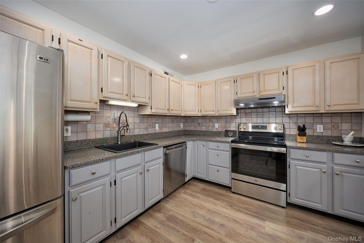 Interior, Kitchen, Recessed Lighting, Stainless Steel Appliances, Wood Texture Flooring