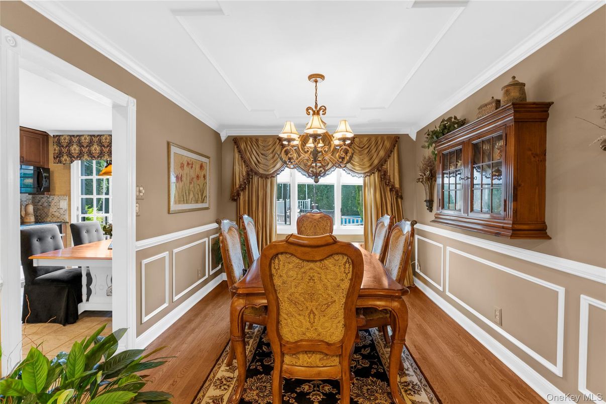 Chandelier, Dining room, Interior, Wood Texture Flooring