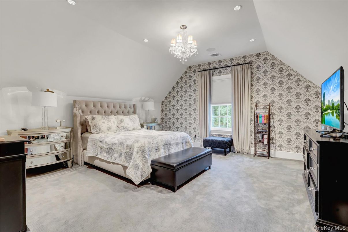 Bedroom, Chandelier, Interior, Recessed Lighting