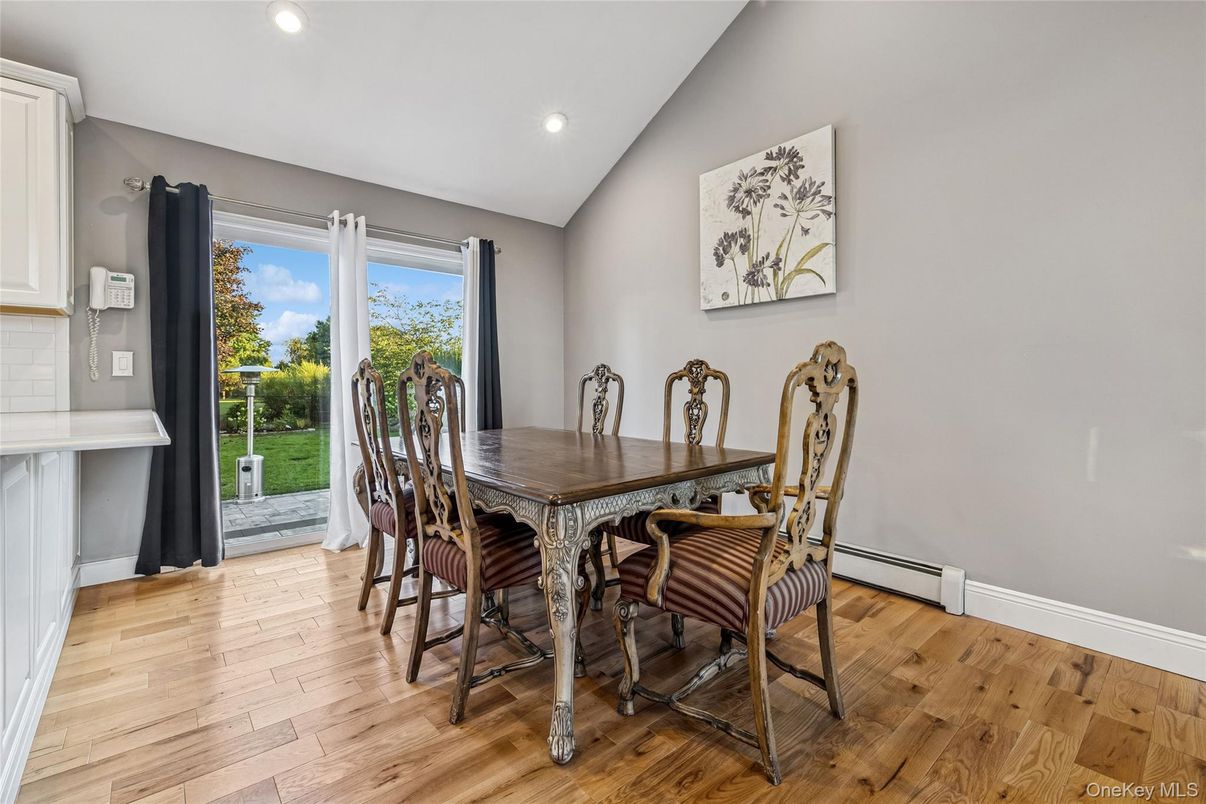 Dining room, Interior, Recessed Lighting, Wood Texture Flooring