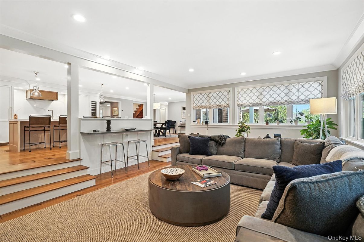 Dining room, Interior, Kitchen, Living room, Pendant Lights, Recessed Lighting, Wood Texture Flooring