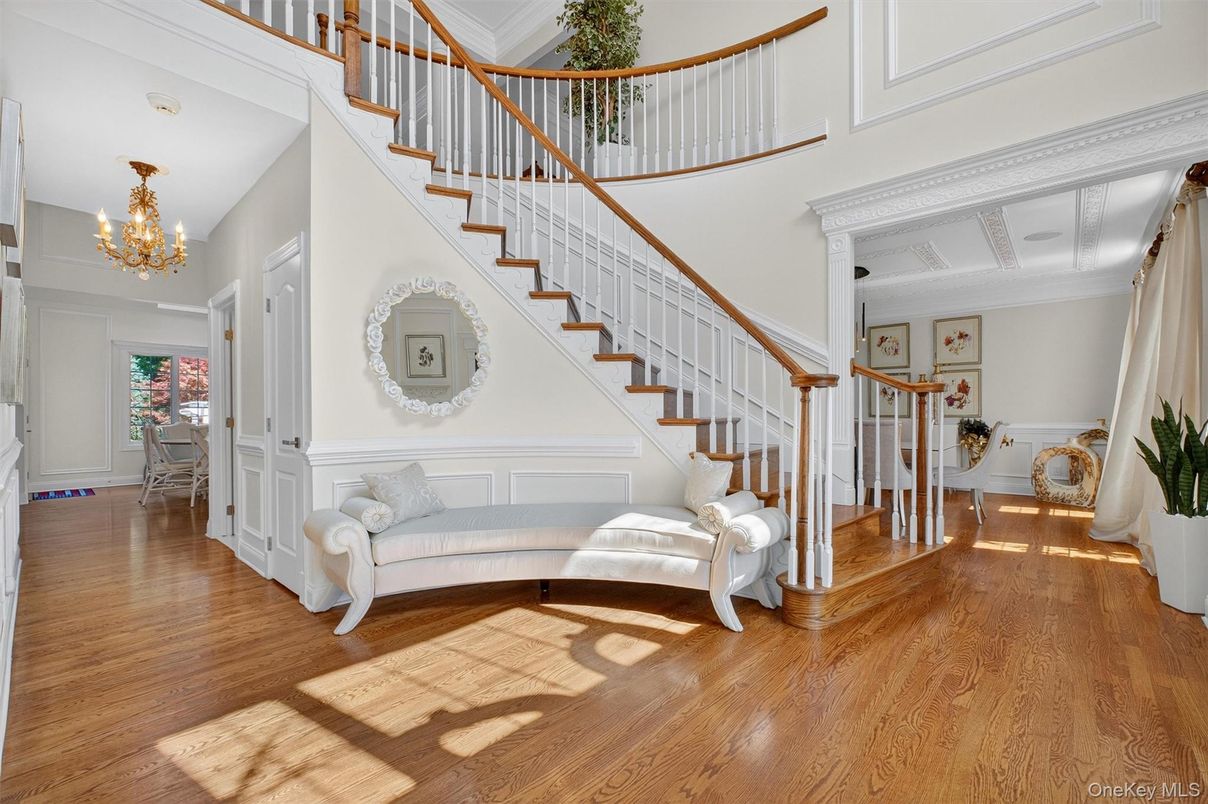 Chandelier, Interior, Wood Texture Flooring