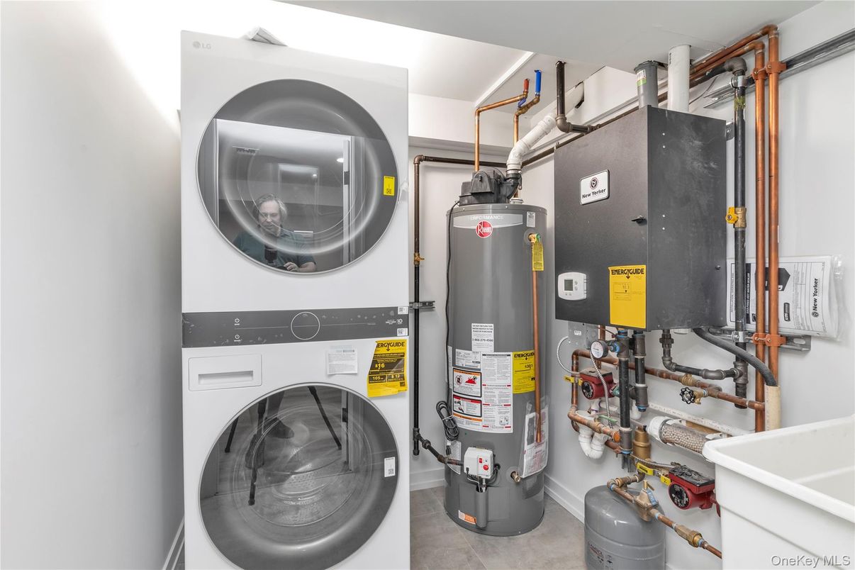 Interior, Utility Closets, Washer
