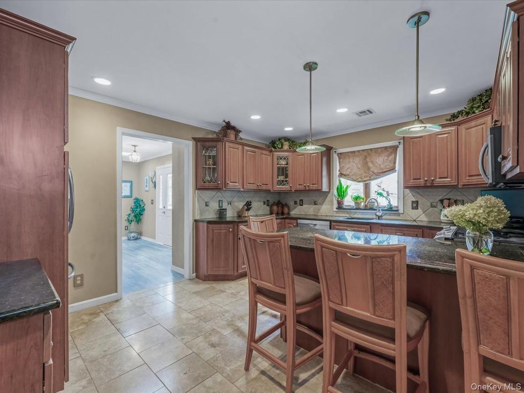 Interior, Kitchen, Pendant Lights, Recessed Lighting