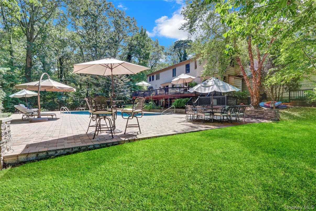 Backyard, Exterior, Pool