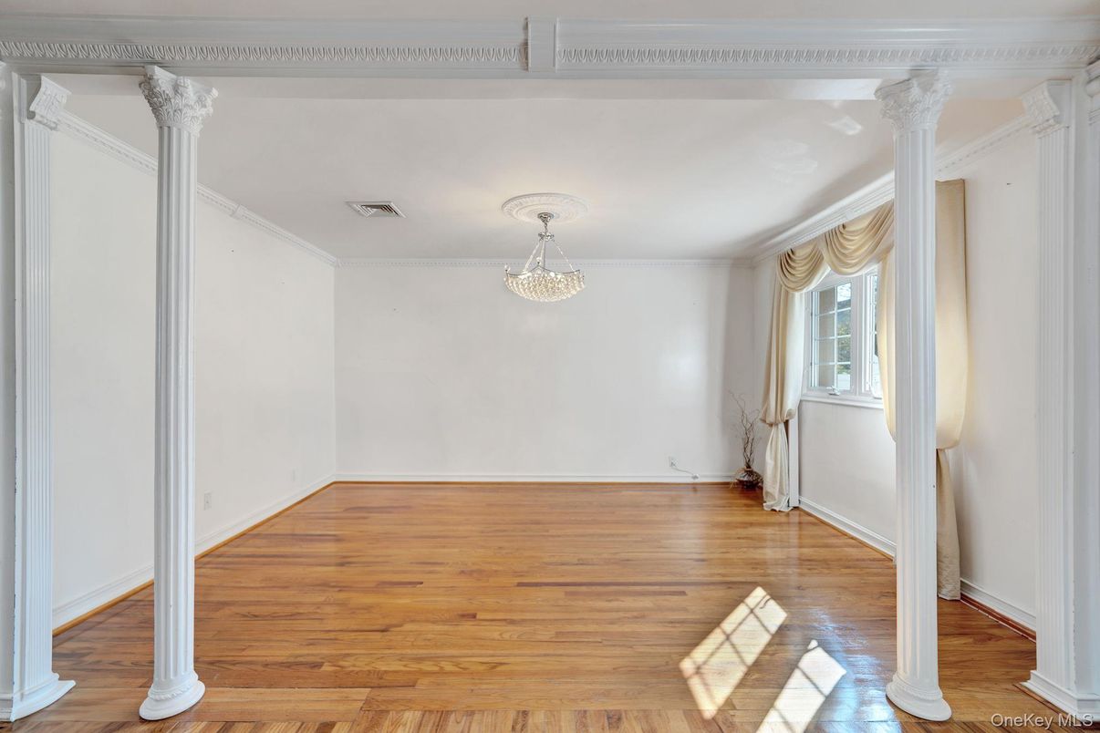 Chandelier, Empty room, Interior, Wood Texture Flooring