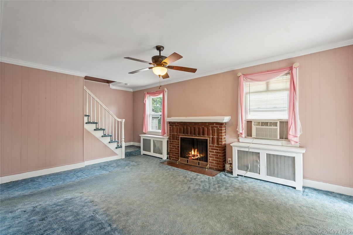 Empty room, Fireplace, Interior