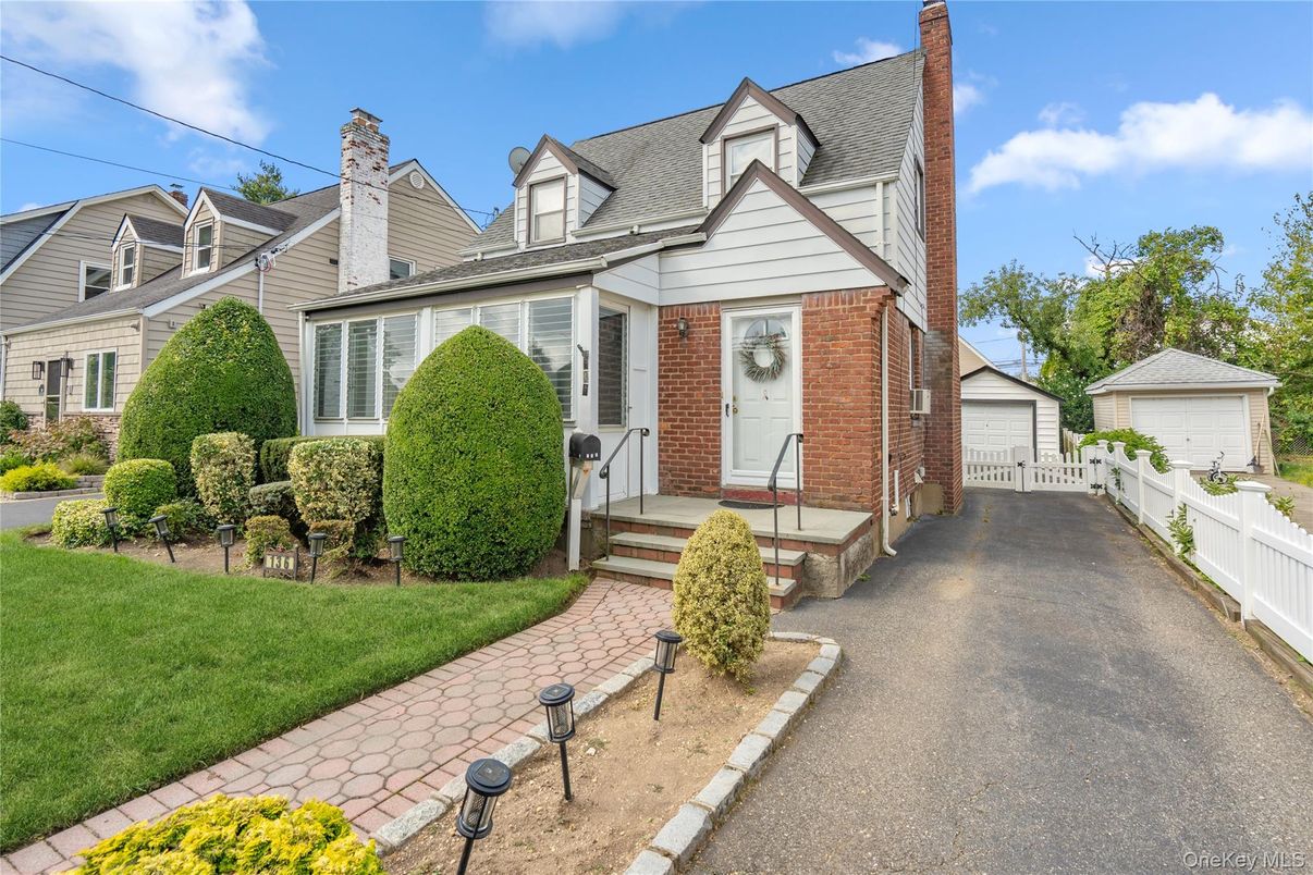 Detached Garage, Exterior, Facade, Brick Facade, Cape Cod