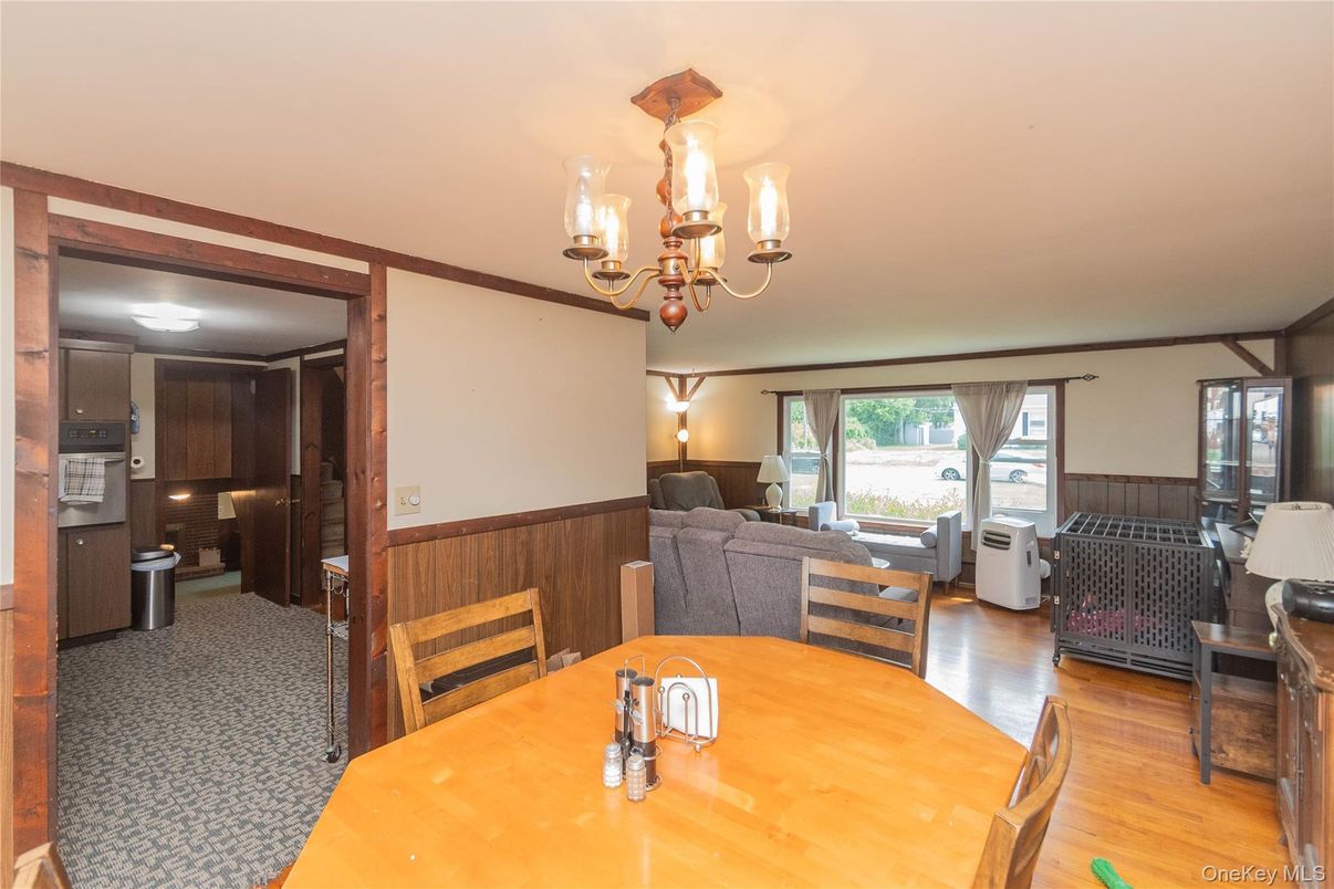 Chandelier, Dining room, Interior, Living room, Wood Texture Flooring