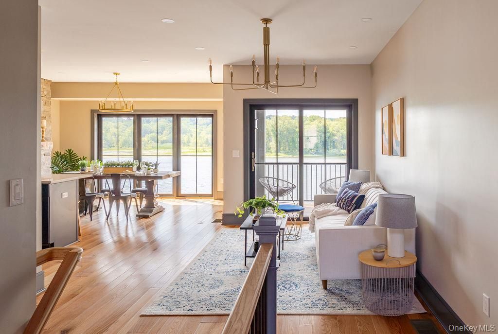 Dining room, Interior, Living room, Pendant Lights, Recessed Lighting, Wood Texture Flooring
