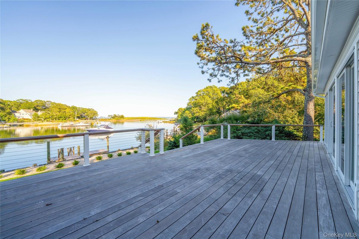 Exterior, Water
