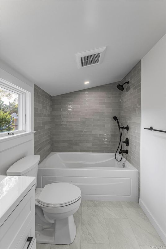 Bathroom, Interior, Marble, Recessed Lighting