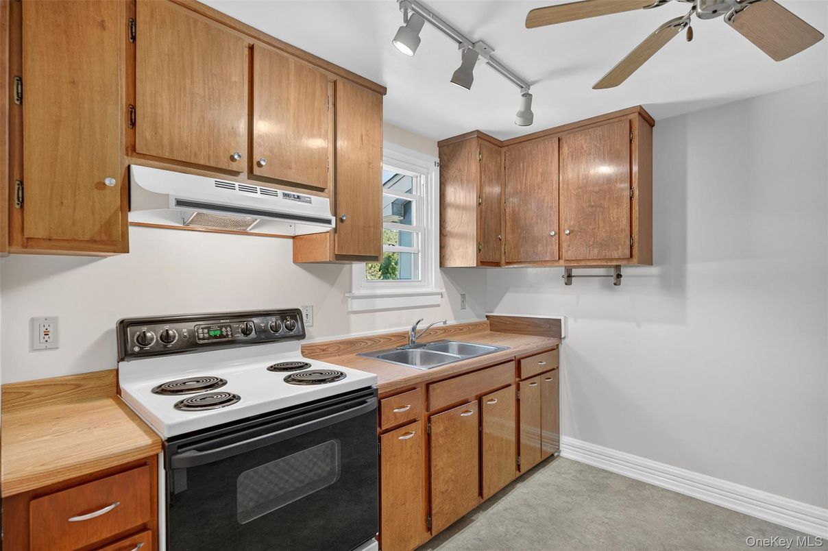 Interior, Kitchen