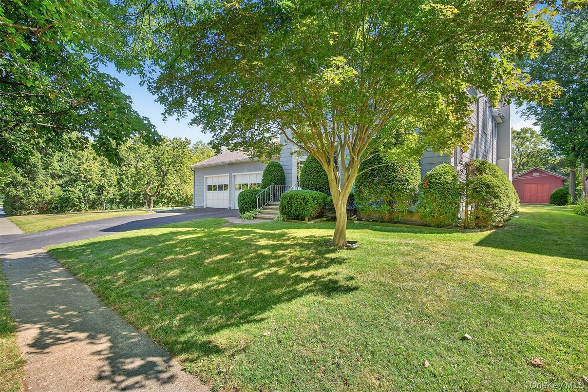 Backyard, Detached Garage, Exterior
