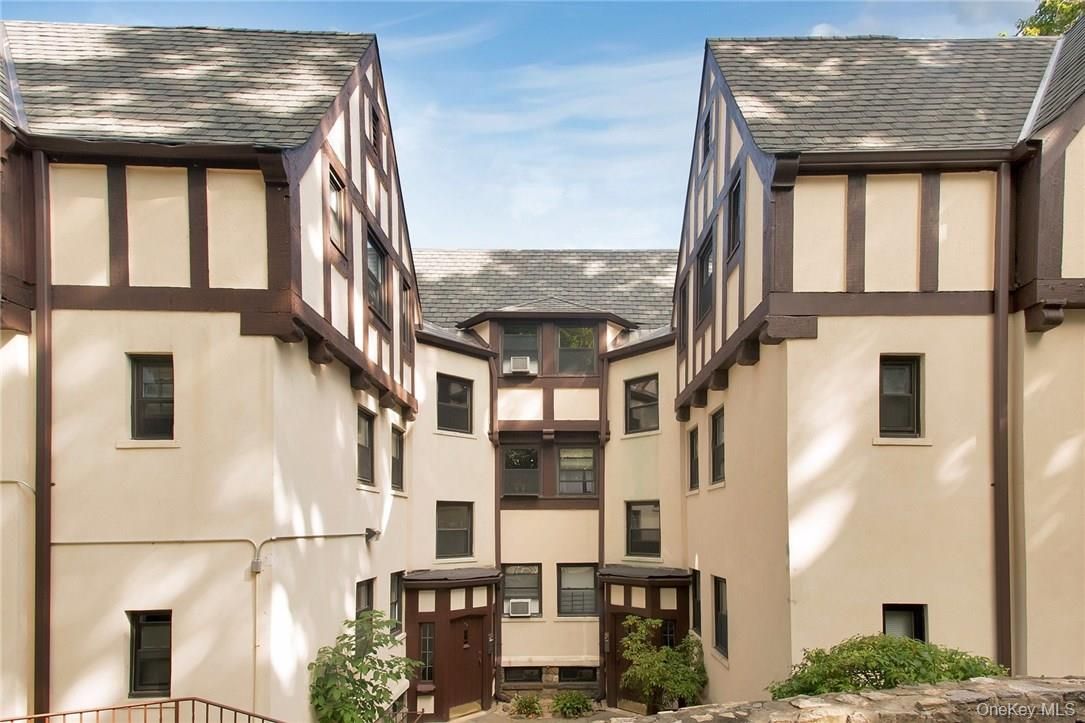 Exterior, Facade, Tudor Revival