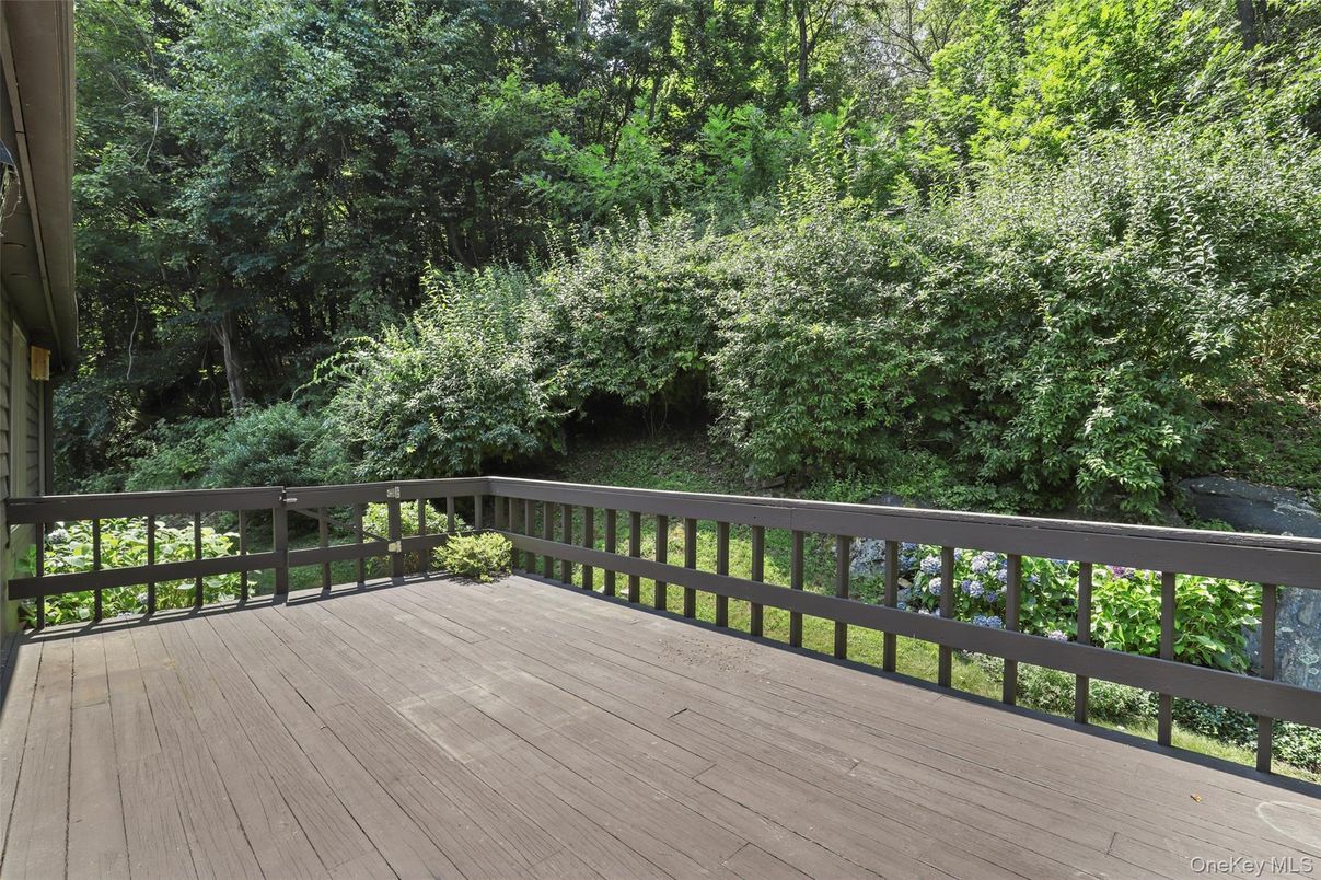 Exterior, Wood Texture Flooring