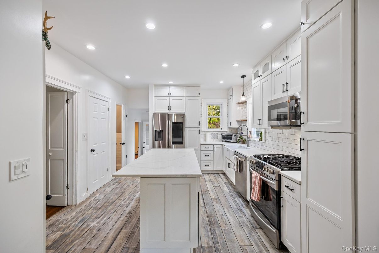 Interior, Kitchen, Pendant Lights, Recessed Lighting, Stainless Steel Appliances, Wood Texture Flooring