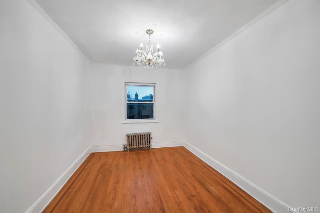 Chandelier, Empty room, Interior, Wood Texture Flooring